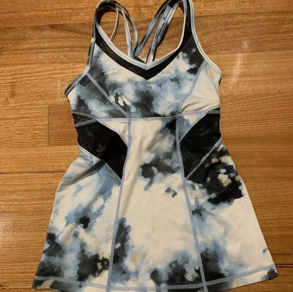 lululemon athletica Tops - Lululemon Athletica CAN 4 AU 8 Black White  Cross Racerback Workout Training Top